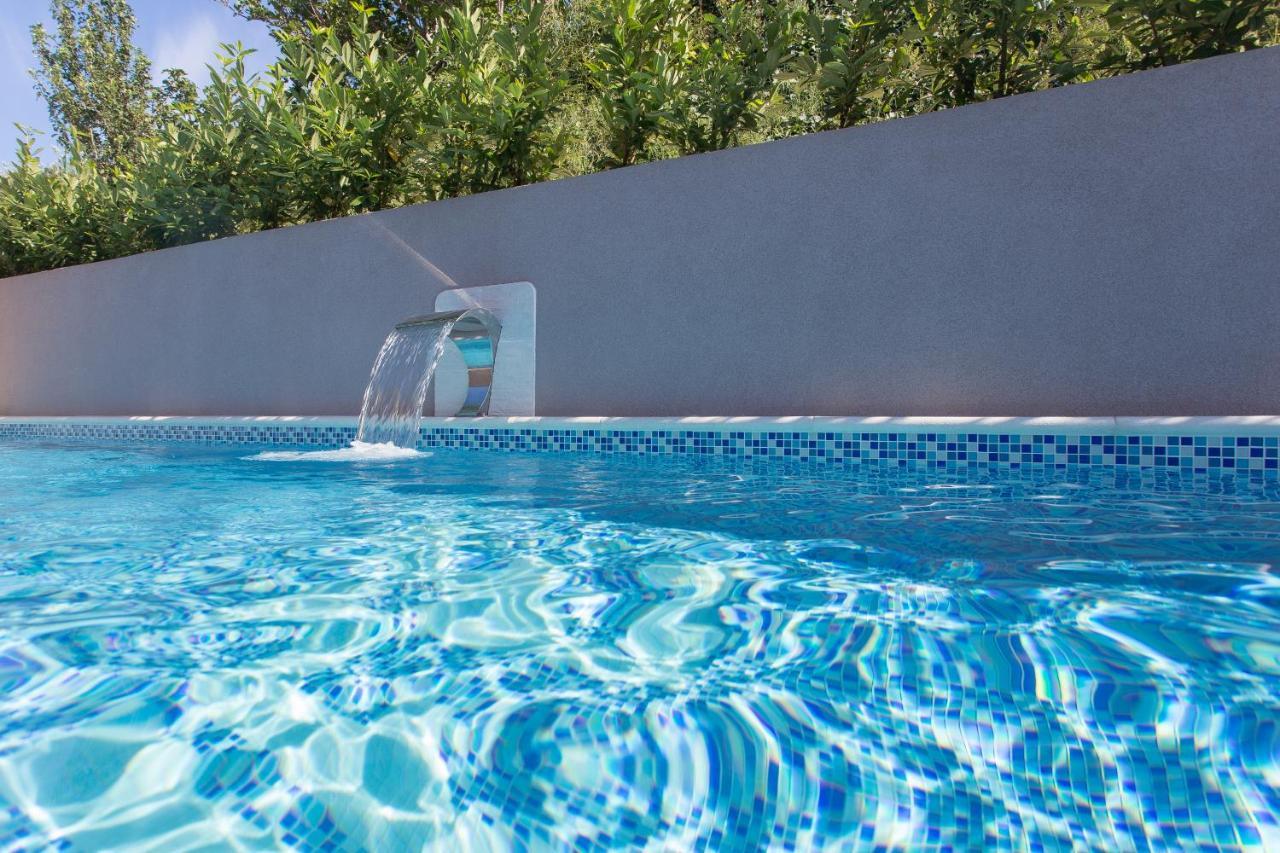 Kaštela Life - New And Luxury Holiday House מראה חיצוני תמונה