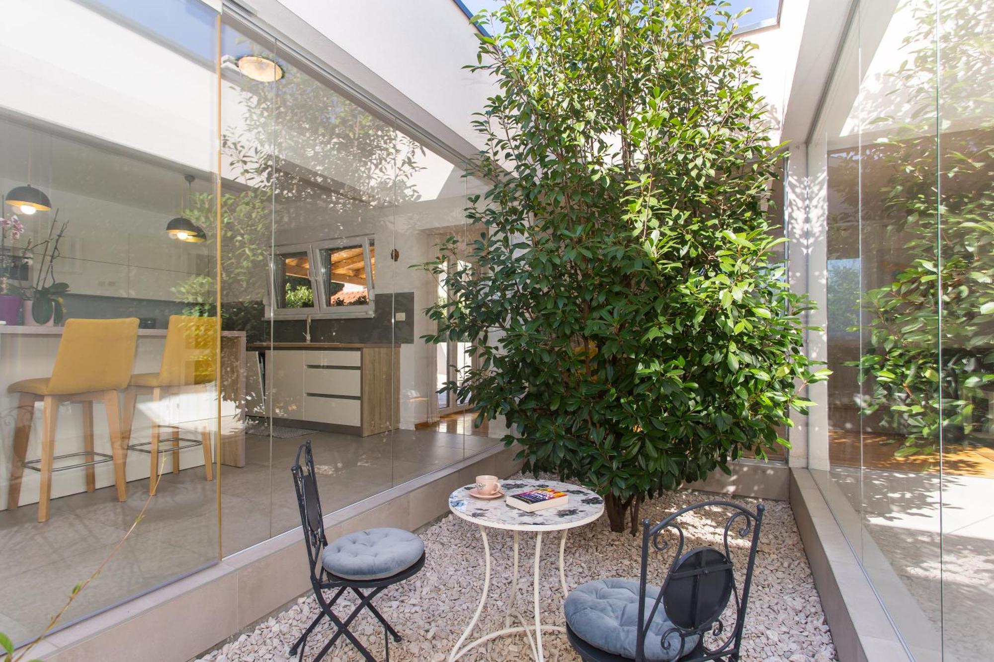 Kaštela Life - New And Luxury Holiday House מראה חיצוני תמונה